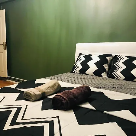 Royal 61 Kadikoy Mutfaksiz Hostel Stambuł