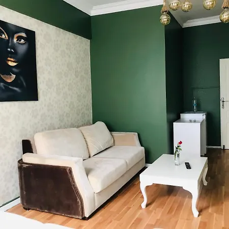 Hostel Royal 61 Kadikoy Mutfaksiz *